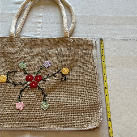 New Floral Embroidered Tan Tote Bag - Picture 6 of 7